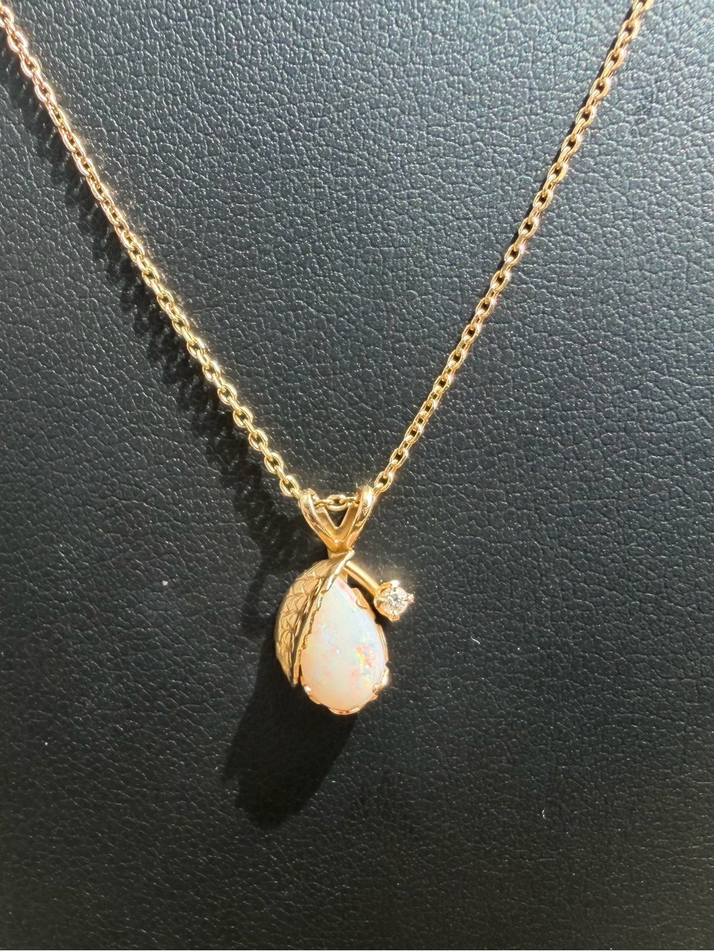 14k Yellow Gold Opal And Diamond Leaf Pendant Necklace